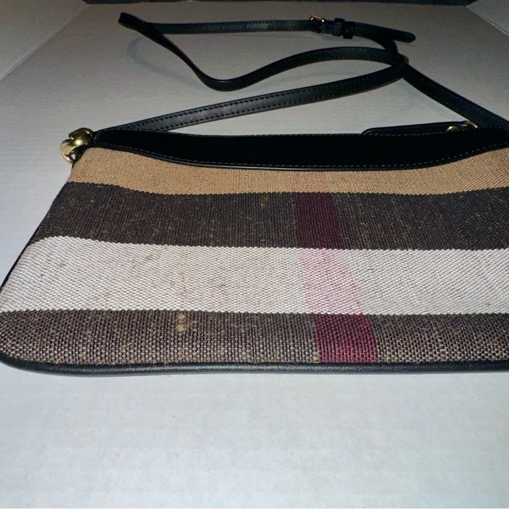 NWT Burberry Canvas Check Peyton Crossbody - Picture 7 of 11